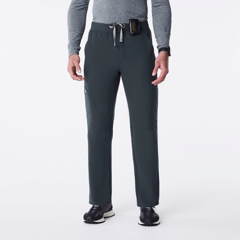 FIGS- Axim™ Cargo Scrub Pants size 3XLR